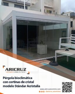 ✨🌿 En Aricruz hemos realizado la instalación de una pérgola bioclimática, creando un espacio exterior cómodo, elegante y totalmente aprovechable durante todo el año.
Además, el proyecto se completa con el cerramiento mediante cortinas de cristal modelo Standard de @acristalia_official , consiguiendo una zona protegida sin perder luz ni amplitud visual. Un resultado funcional, moderno y perfectamente integrado en la vivienda. 🏡✨
.
☎️ 𝟔𝟖𝟓.𝟖𝟑𝟔.𝟔𝟔𝟔
📧 info@aricruzaluminio.com
.
#pergolasbioclimaticas #cortinasdecristal #elpuertodesantamaria #cristaleriaenelpuertodesantamaria