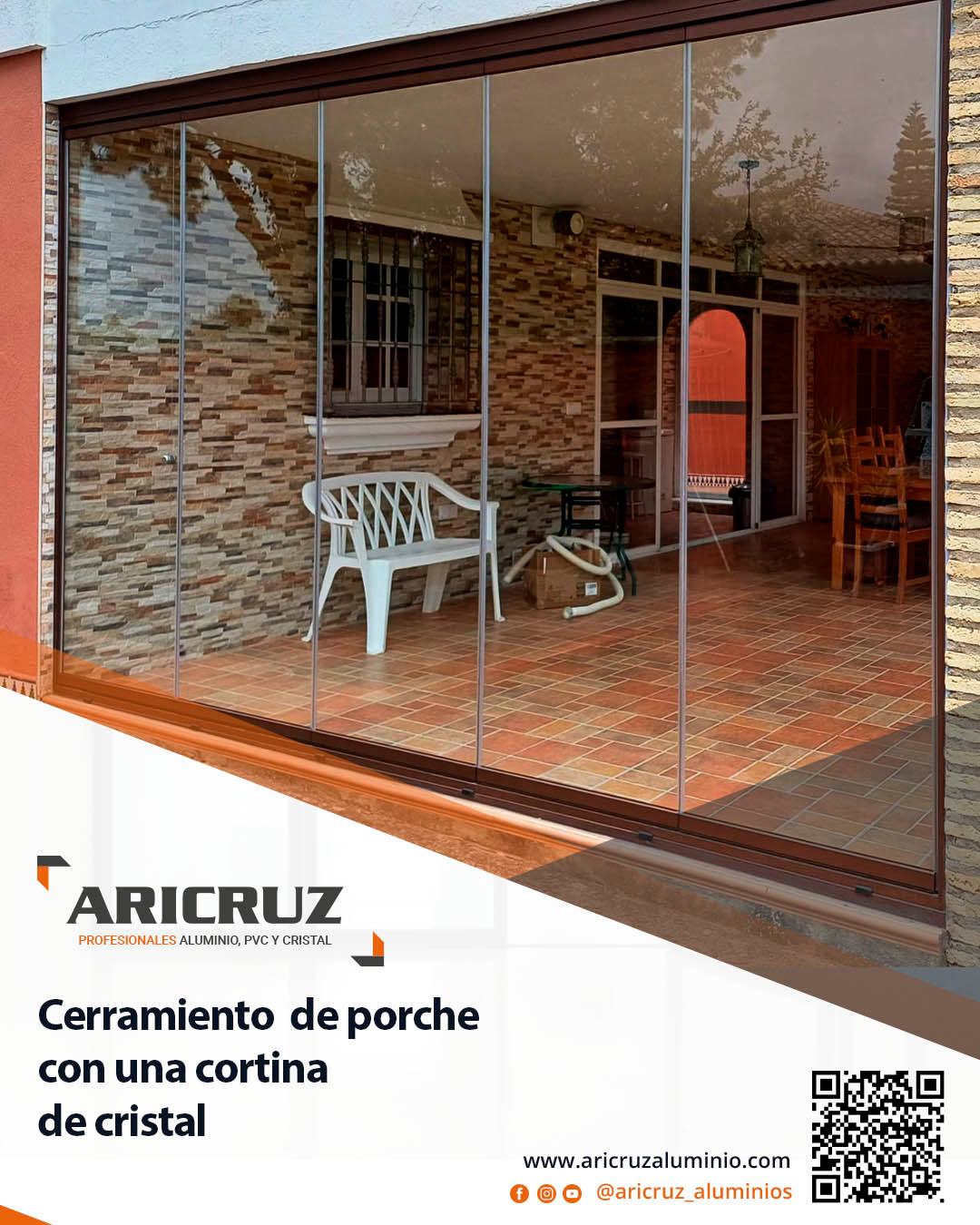 ☕✨ Un café con vistas… todo el año. Este porche se ha transformado en un espacio único gracias a 𝒏𝒖𝒆𝒔𝒕𝒓𝒂𝒔 𝒄𝒐𝒓𝒕𝒊𝒏𝒂𝒔 𝒅𝒆 𝒄𝒓𝒊𝒔𝒕𝒂𝒍, permitiendo disfrutar del exterior sin renunciar al confort en cualquier estación. 🏡🌿 Luz natural, protección y un ambiente acogedor que convierte cada café en un momento especial.
📩 ¿Quieres algo así en tu hogar o negocio? Escríbenos y te asesoramos sin compromiso.
.
☎️ 𝟔𝟖𝟓.𝟖𝟑𝟔.𝟔𝟔𝟔
📧 info@aricruzaluminio.com
.
#cortinasdecristal #cerramientosdecristal