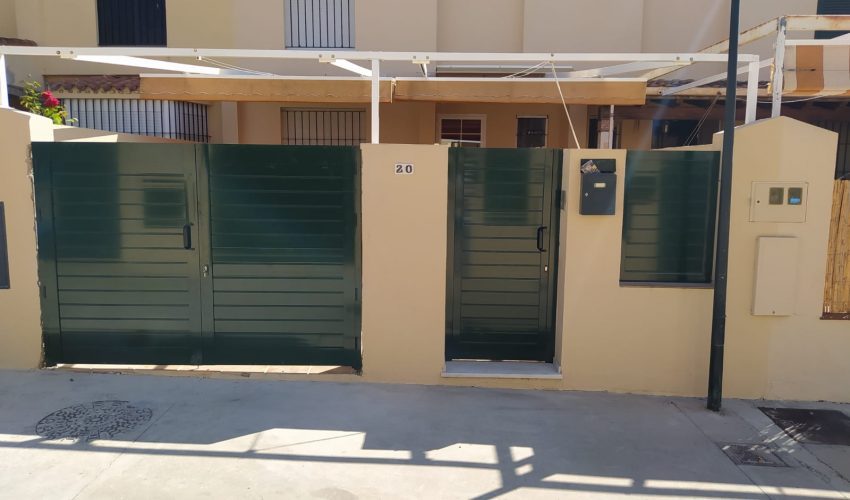 Puertas de Garaje Aricruz Aluminio