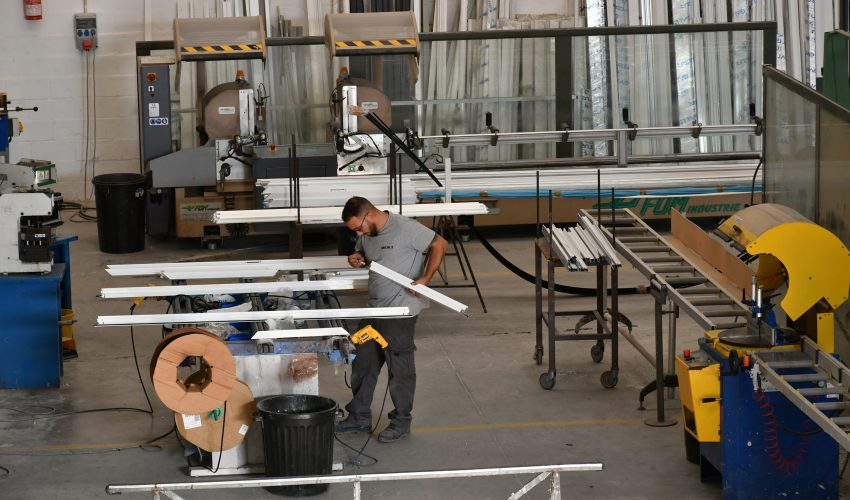 Aricruz Aluminios carpinterías metálicas en Cádiz