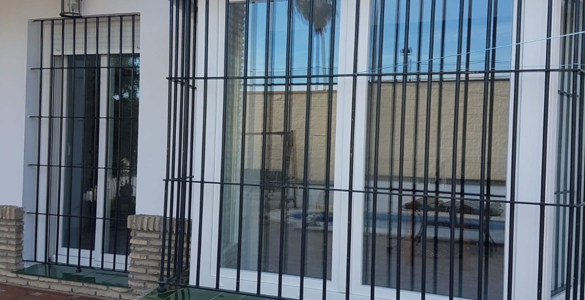 Carpintería metálica en Cádiz