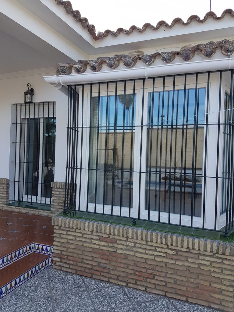 Carpintería metálica en Cádiz