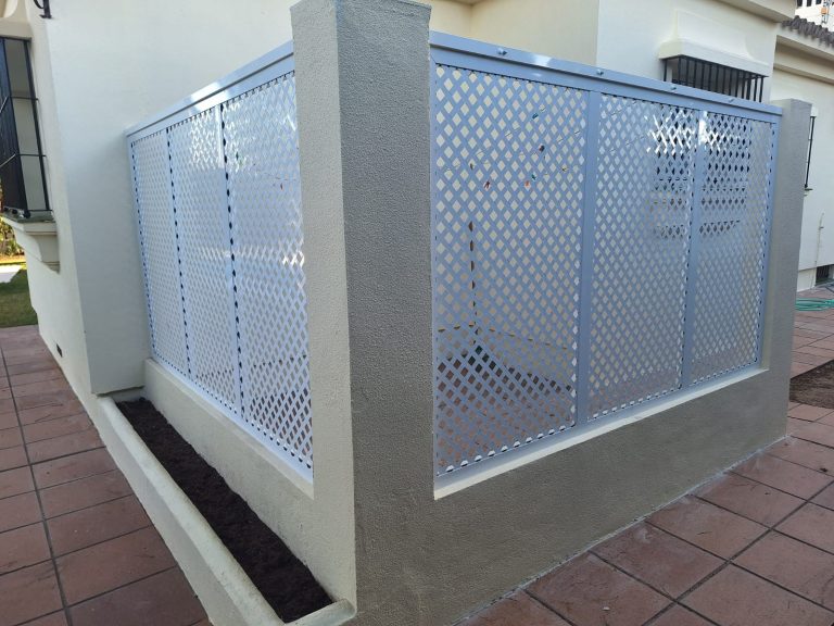 Trabajos de carpintería de aluminio a medida en El Puerto de Santa María