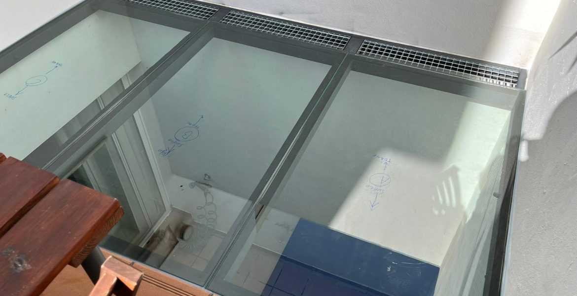 Cristalería en Conil. Proyecto de techo de vidrio.