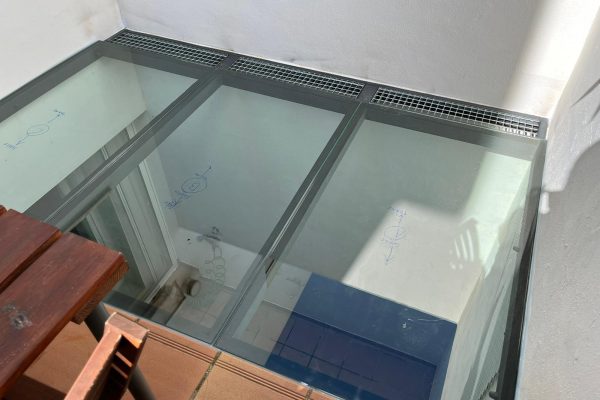 Cristalería en Conil. Proyecto de techo de vidrio.