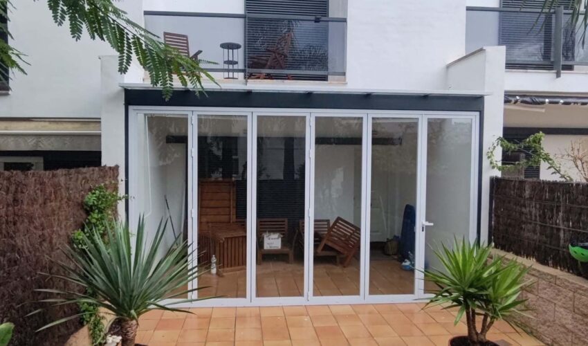 Instalación de cerramientos de Terraza en El Puerto de Santa María y Jerez.