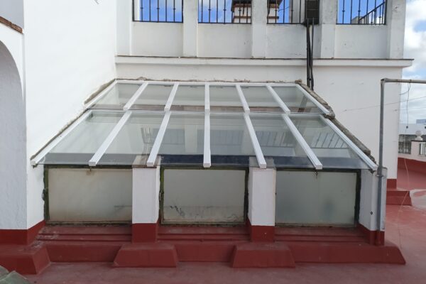 Techos de aluminio en El Puerto de Santa María a medida.