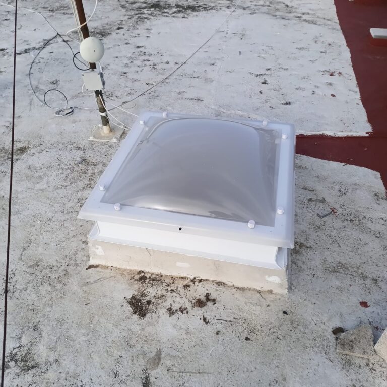 Claraboya de aluminio. Carpinteria de aluminio en El Puerto de Santa María