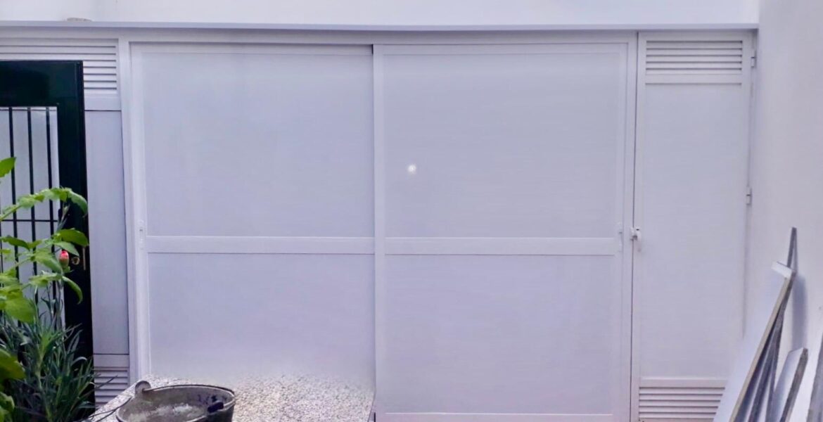 Muebles a medida en aluminio para todo tipo de espacios. Aricruz Aluminio.