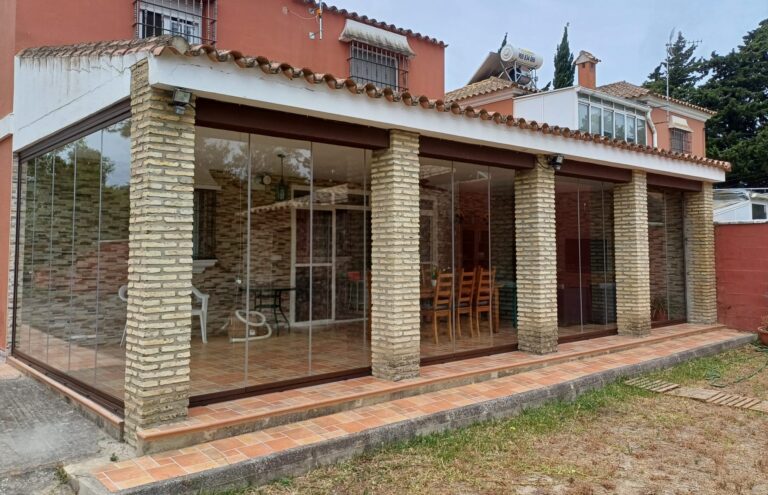 Cerramientos de cortinas de vidrio en vivienda. Aricruz Aluminio 3
