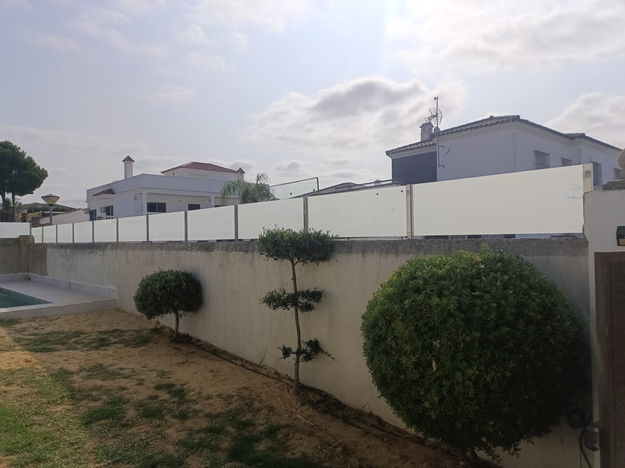 Cerramiento de vidrio para jardín exterior