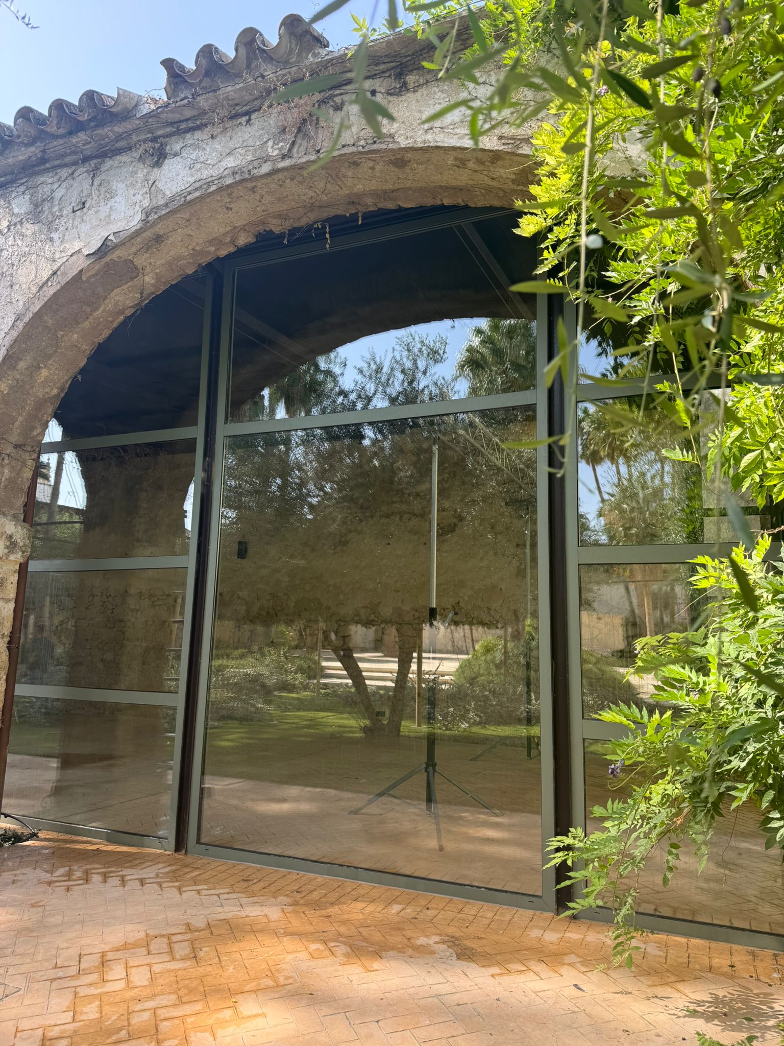 Galería de vidrio y aluminio en Casa Cossio en El Puerto de Santa María